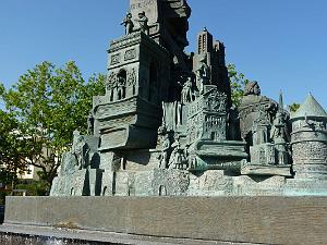 CAP D AGDE SCULPTURE DE ZOURAB TSERETELI  (3) HOMMAGE A BALZAC
